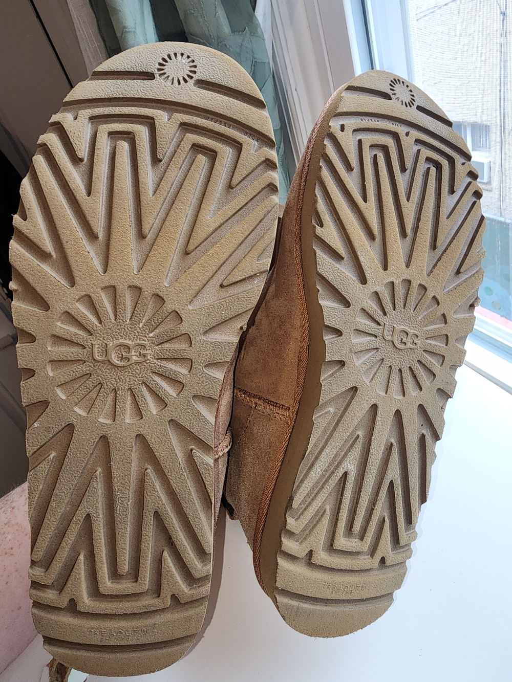 UGG Classic Short Suede Booties in Chestnut Tan - Picture 4 of 6